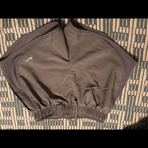 Nike Shorts - shorts Nike Shorts - shorts